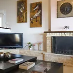 Dimeli Villa