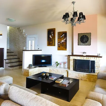 Villa Dimeli *